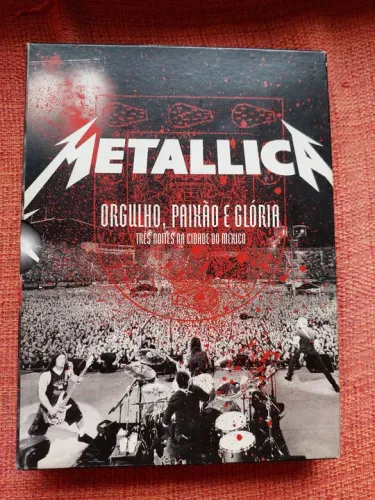 DVD METALLICA ORGULHO E GLÓRIA BOX 04 DVD'S USADOS SÓ VENDA 