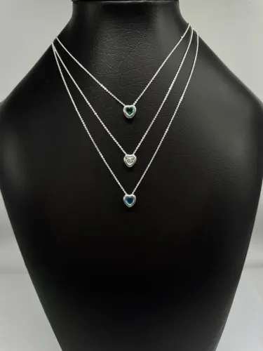Colar Coração com Pedras Elegância e Charme