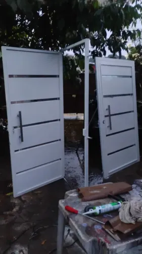 Fabricamos qualquer projeto de ferro ou Metalon galvanizado parede grossa pintura de 