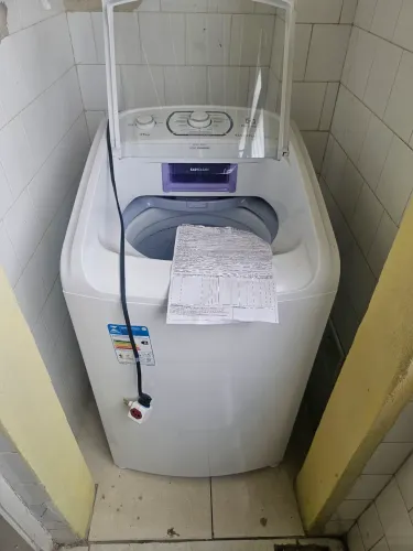 Máquina de lavar Electrolux 11 kilo nova