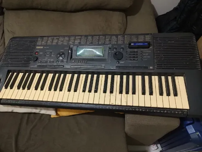 Teclado Casio PSR 520