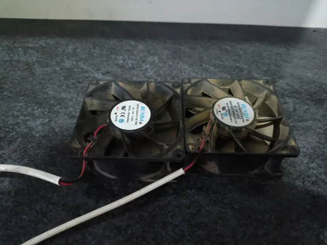 Ventilador RUNDA 24V DC para máquina de solda 