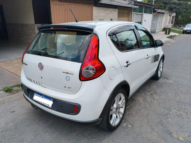 Fiat Palio Sporting 1.6 Flex 16V 5P 2013