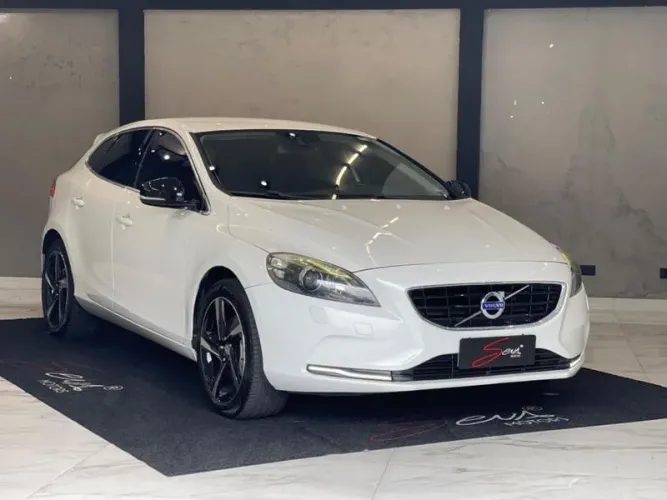 Volvo V40 2.0 Turbo 2014