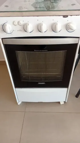 VENDO FOGÃO 4 BOCAS 