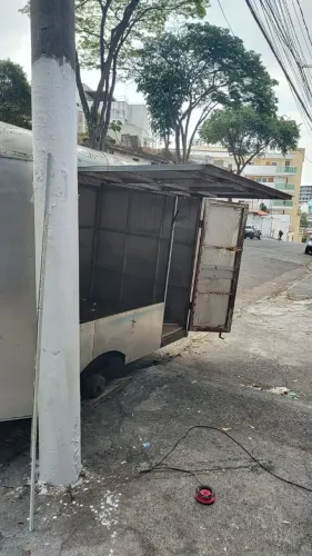 Trailer Food Truck/Loja Móvel Customizado | Azul | Doc 2025 OK
