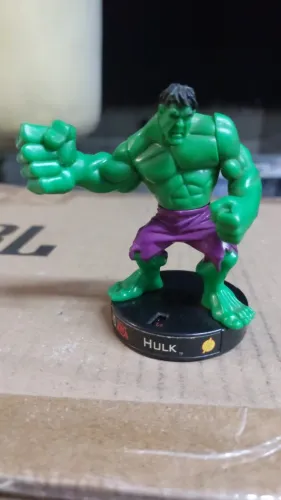 Hulk Articulado - Hasbro - Marvel - Disney
