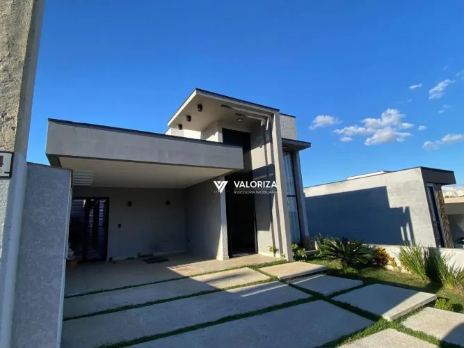 Casa com 3 dormitórios à venda, 200 m² por R$ 930.000,00 - Wanel Ville - Sorocaba/SP