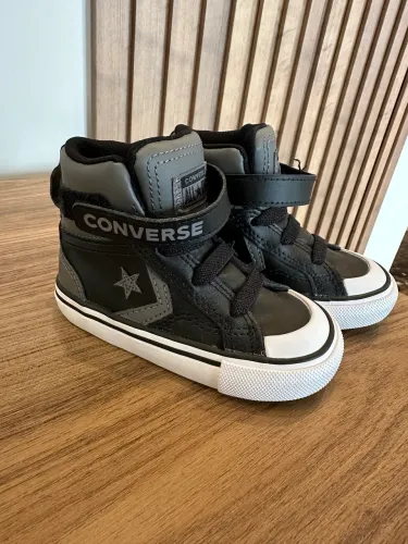 NOVO Tênis AllStar Converse de couro TAM 20