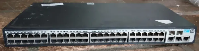 Switch Hp V1905-48 Jd994a 48 Portas 10/100+2 Sfp