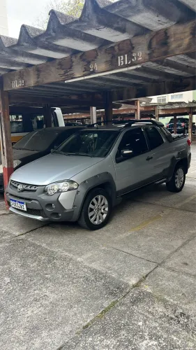 Fiat Strada Adventure1.8/ 1.8 Locker Flex CD 2015