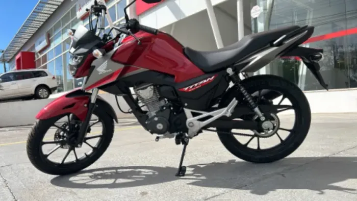 Titan 160 okm com abs  nao paga I P V A promocao