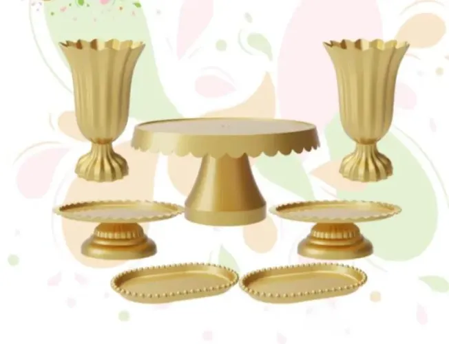Kit festa de mesa dourado.
