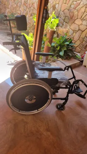 Cadeira de rodas Ortobras