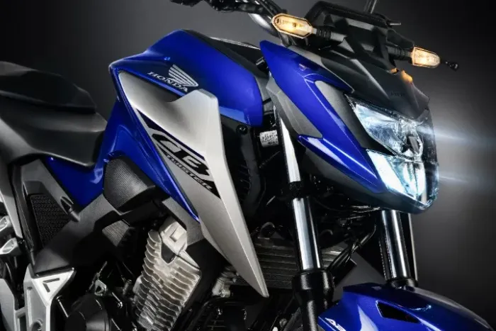 Nova CB 300 F ABS - Saia na frente e garanta a sua!!