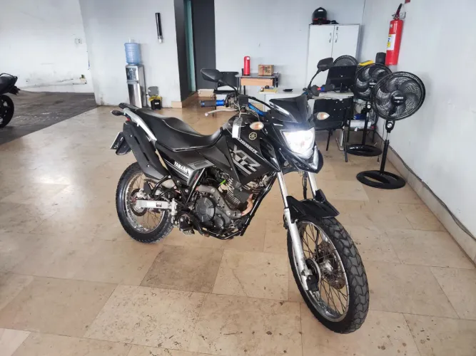 YAMAHA XTZ CROSSER 150 PRETA 2021 SHALON MOTOS SERRA 