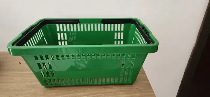 Cesta de compras Dellaplast