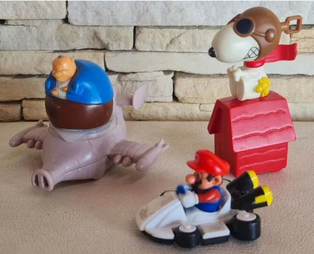 Brinquedos infantis - Snoopy, Mario e mais!