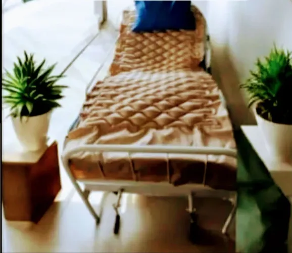 Venda ou Locação de Cama Hospitalar 6 posições + 2 Colchões e Travesseiro 