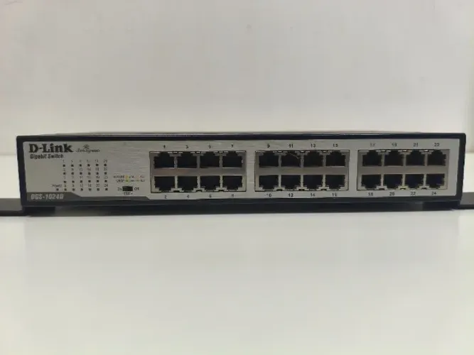 Switch Gigabit D-Link DGS-1024D - 24 Portas
