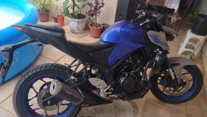 MT 03 21/21 Troco por carro de meu interesse 