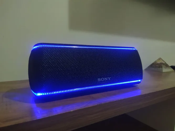 Sony XB31
