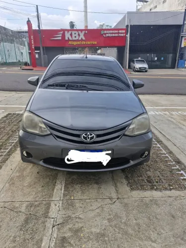Toyota Etios X 1.3 Flex 16V 5P Mec. 2016
