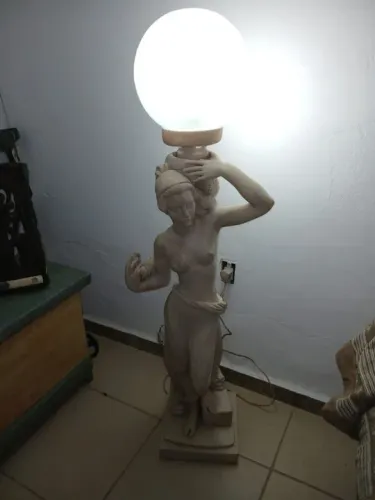 Vendo essa luminaria.