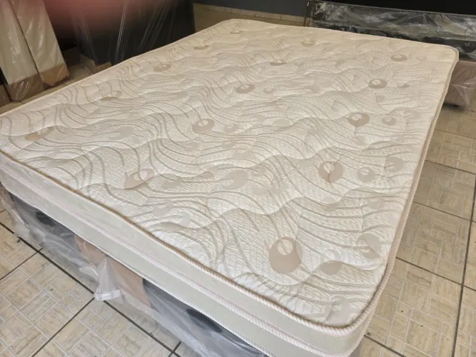 Cama Box Queen 198. X 158 