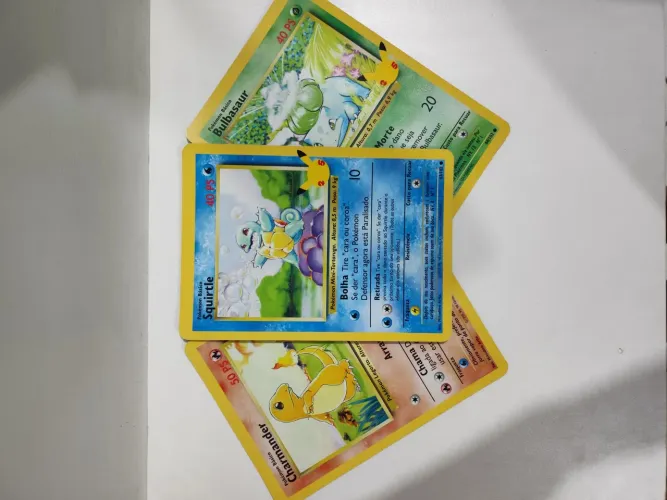 Cartas pokémon Jumbo- edição comemorativa 25 anos