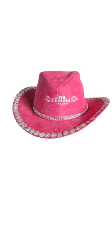 Chapéu rosa Ana Castela