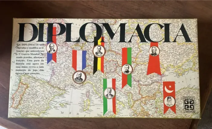 jogo DIPLOMACIA da GROW em ÓTIMO ESTADO