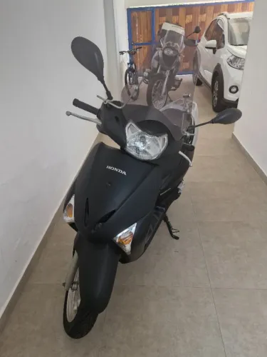 Honda lead sem detalhes