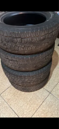 Pneu Pirelli 205 60 15 linha Cross