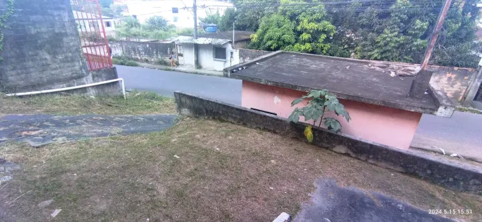 //Terreno com 480 M2 no Beija Flor