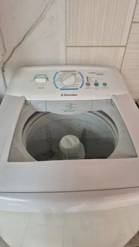 Máquina Electrolux 12kg com Defeito Mecânico