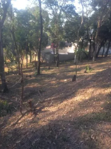 TERRENO NO CONDOMÍNIO FECHADO!