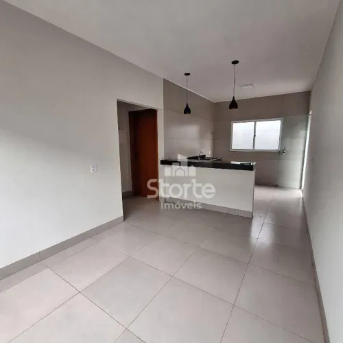 Casa com 2 dormitórios à venda, 64m² por R$ 350.000 - Praça Alto Umuarama - Uberlândia/MG
