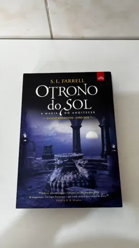 Trono Do Sol - A Magia Do Anoitecer - O Ciclo Nessantico
