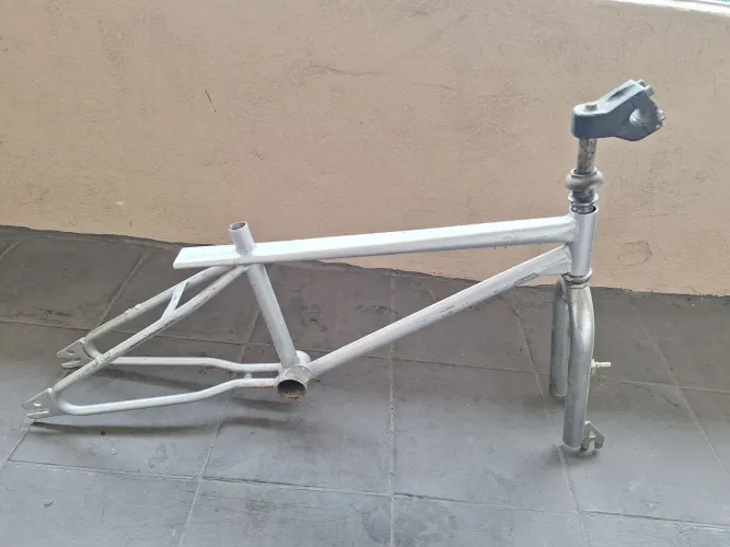 Quadro caloicross freestyle aro 20 cx 45
