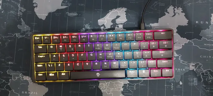 Teclado Mecânico Gamer Ninja Black Thorne, Switch Red Low Profile, ABNT2, 60%, Black