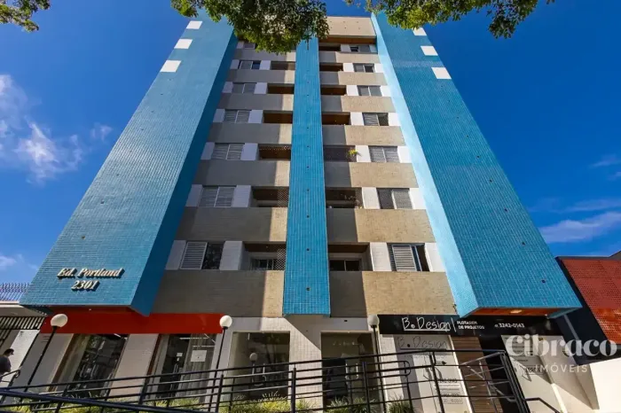 Apartamento à venda no Batel com 2 Quartos - Ed. Portland