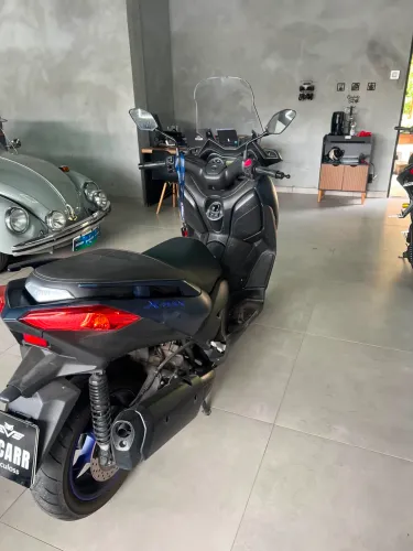 Vendo Xmax 250 ABS - Moto com pouca Quilometragem - Usada Apenas para passeio 