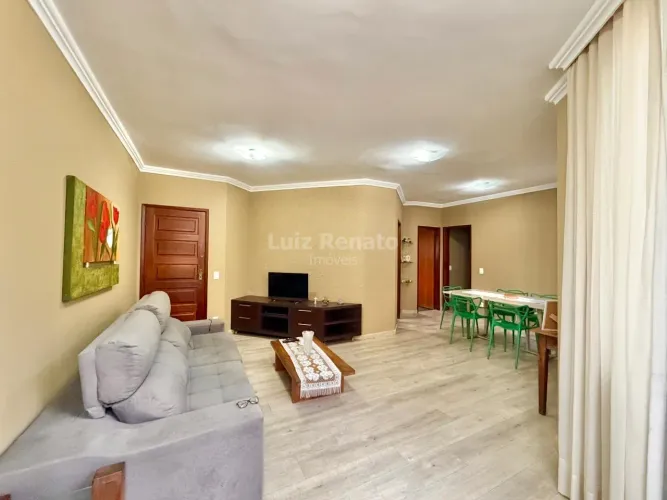 Apartamento à venda no bairro Sagrada Família