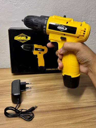 Parafusadeira/Furadeira Sem Fio 12V - Bateria de Lítio