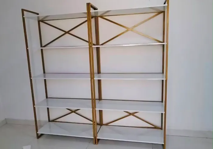 Prateleira em Aço