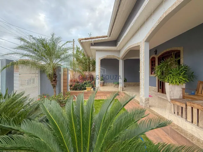 Casa para Venda em Barra do Piraí, Bairro de Fátima (Califórnia da Barra), 3 dormitórios, 