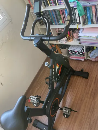 Bicicleta Ergométrica ( ótimo estado )