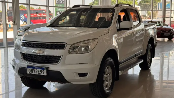 Chevrolet S10 Pick-up LT 2.8 TDI 4X2 CD Diesel AUT 2014