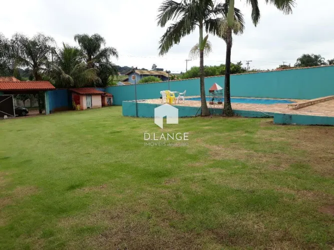 Chácara à venda no Condomínio Chácaras Itália no bairro Itapavussu em Cosmópolis